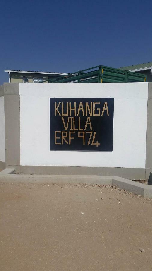 Kuhanga Villa Otjiwarongo Exterior foto